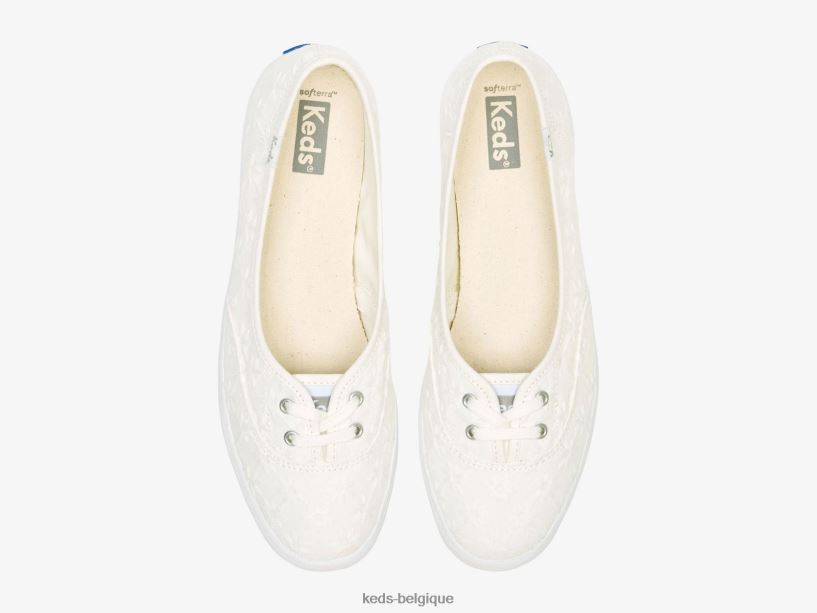 Keds femmes la sneaker à enfiler à mini œillets 8PV40P8 blanc