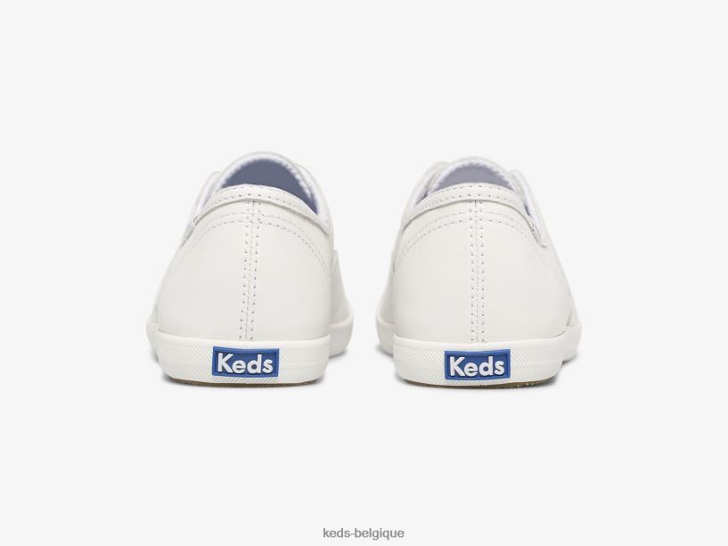 Keds femmes sneaker à enfiler en cuir chillax 8PV40P37 blanc