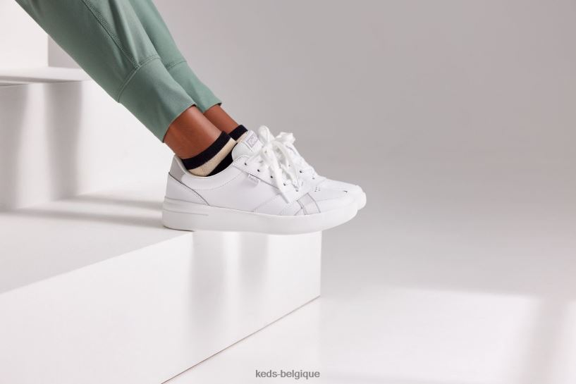 Keds femmes la sneaker court en cuir 8PV40P98 blanc